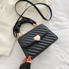 Women Handbags Fashion Chain Shoulder Bags With Love Metal Design (Option: Black)